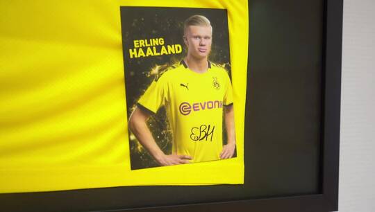 Fotballkort av Haaland solgt for 6 millioner