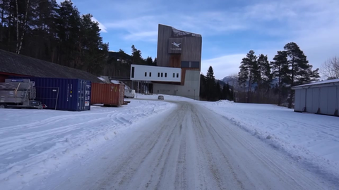 Innendørs fallskjermhopping