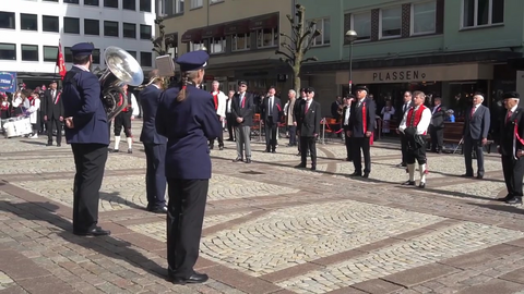 Trude Drevland får seg en overraskelse