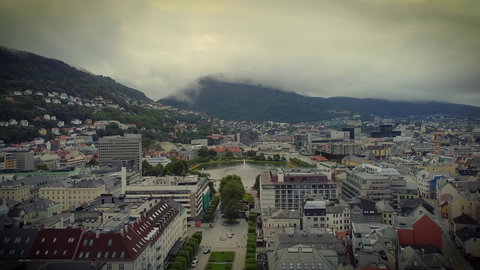 Gatelangs i Bergen - Episode 1 Bryggen